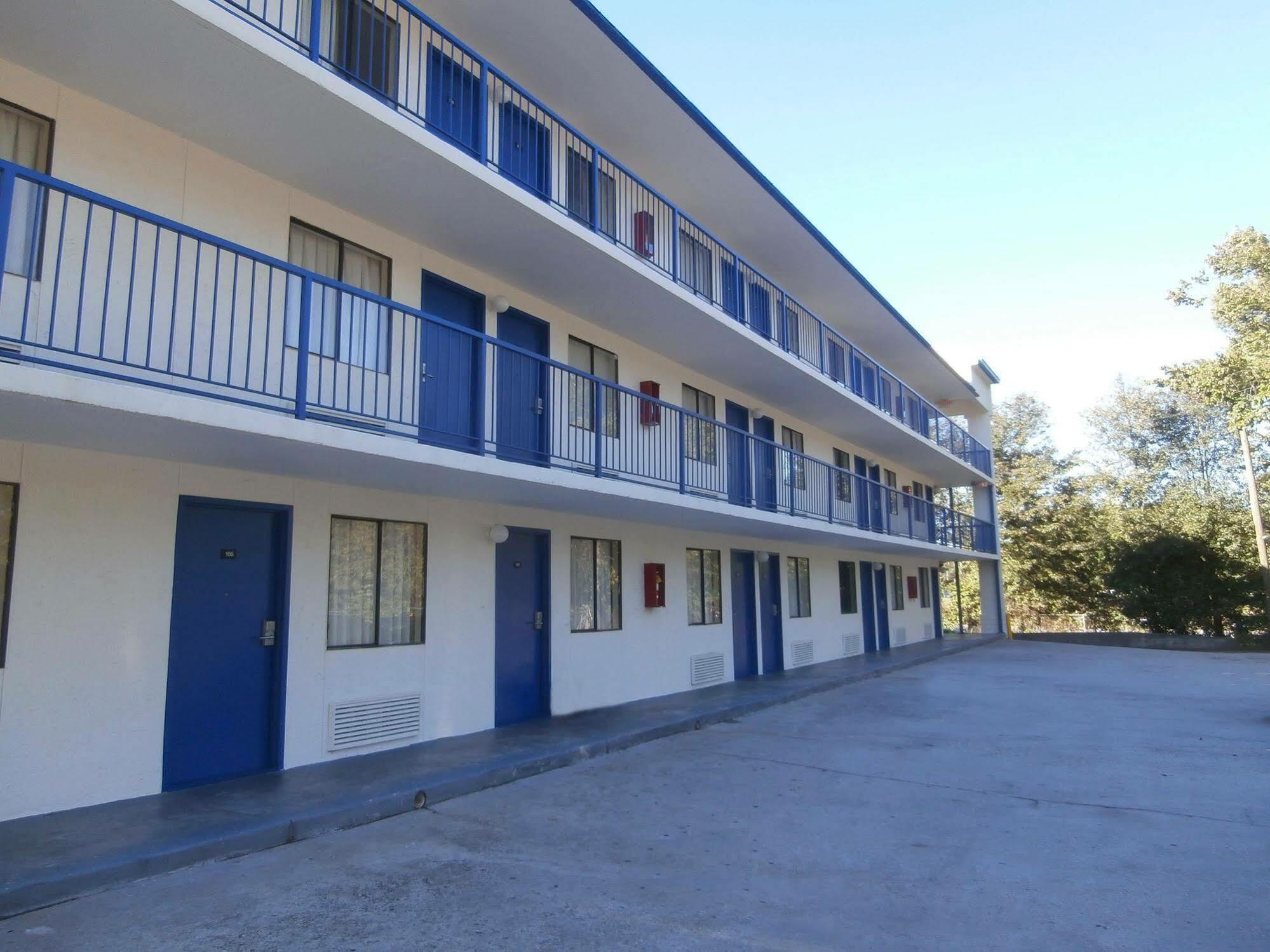 Americas Best Value Inn Tucker Exteriör bild
